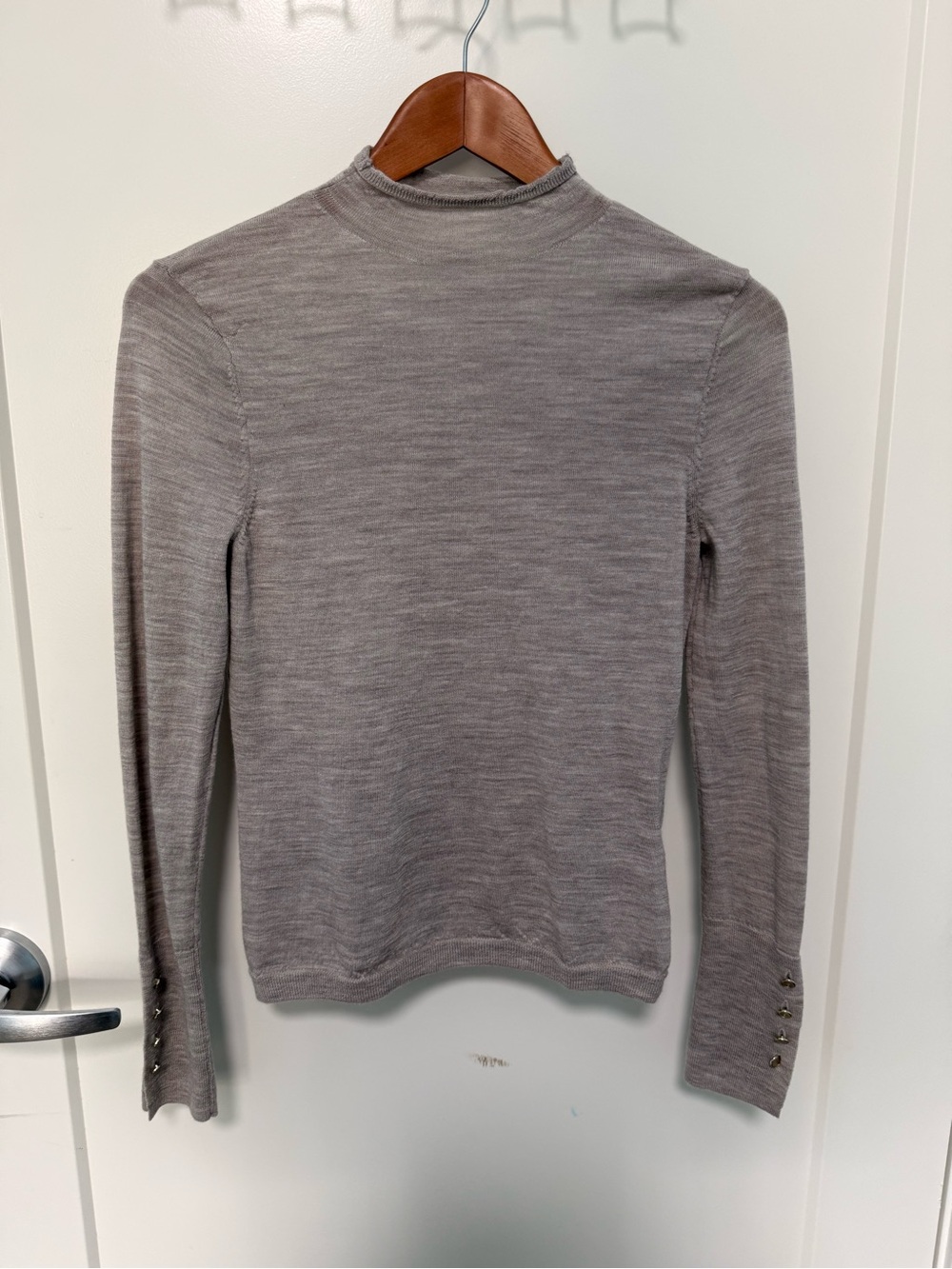 Abercrombie & Fitch Light Gray Merino Wool Mock Neck Sweater